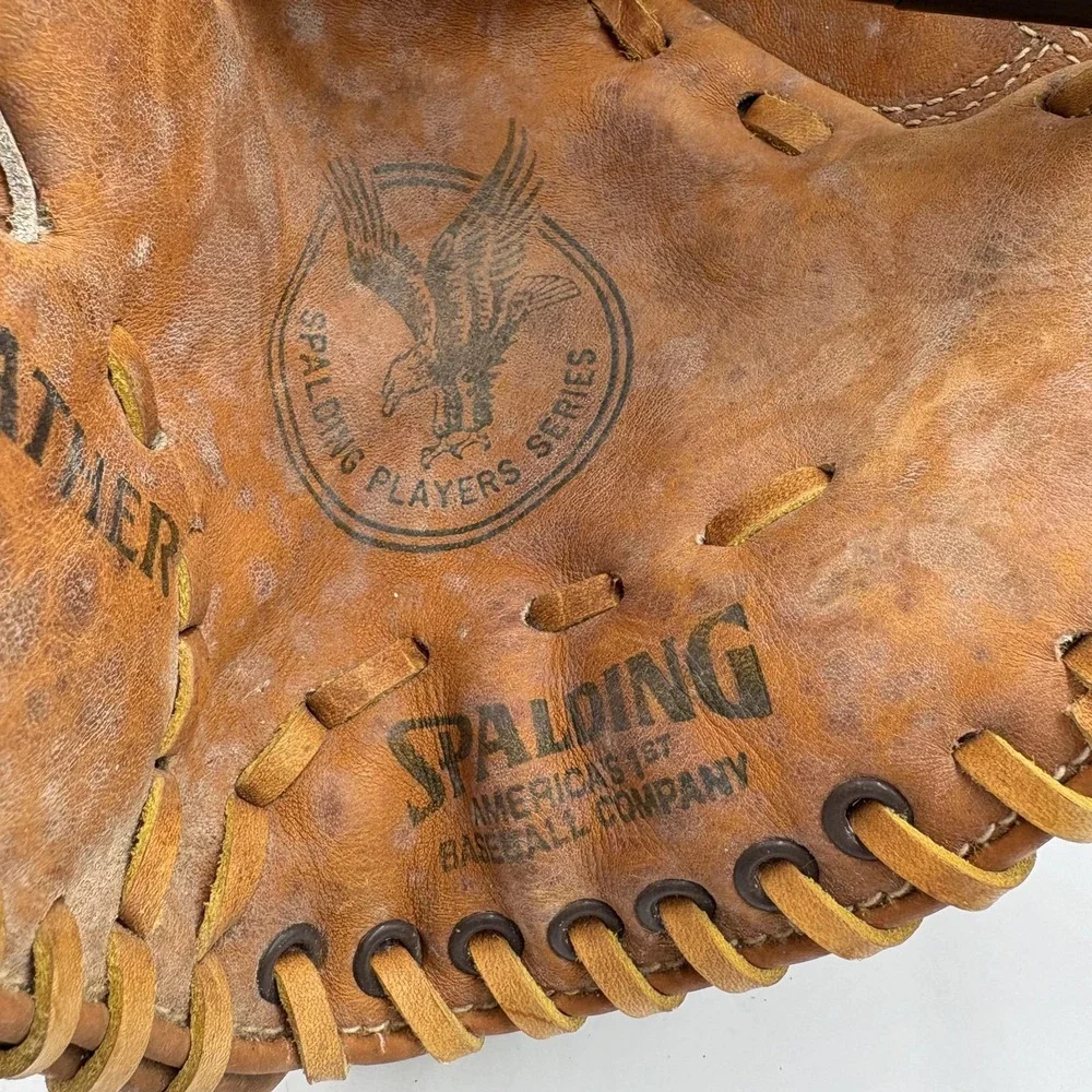 Spalding brand style